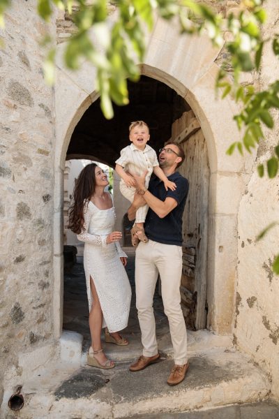 Family photographer in Naxos